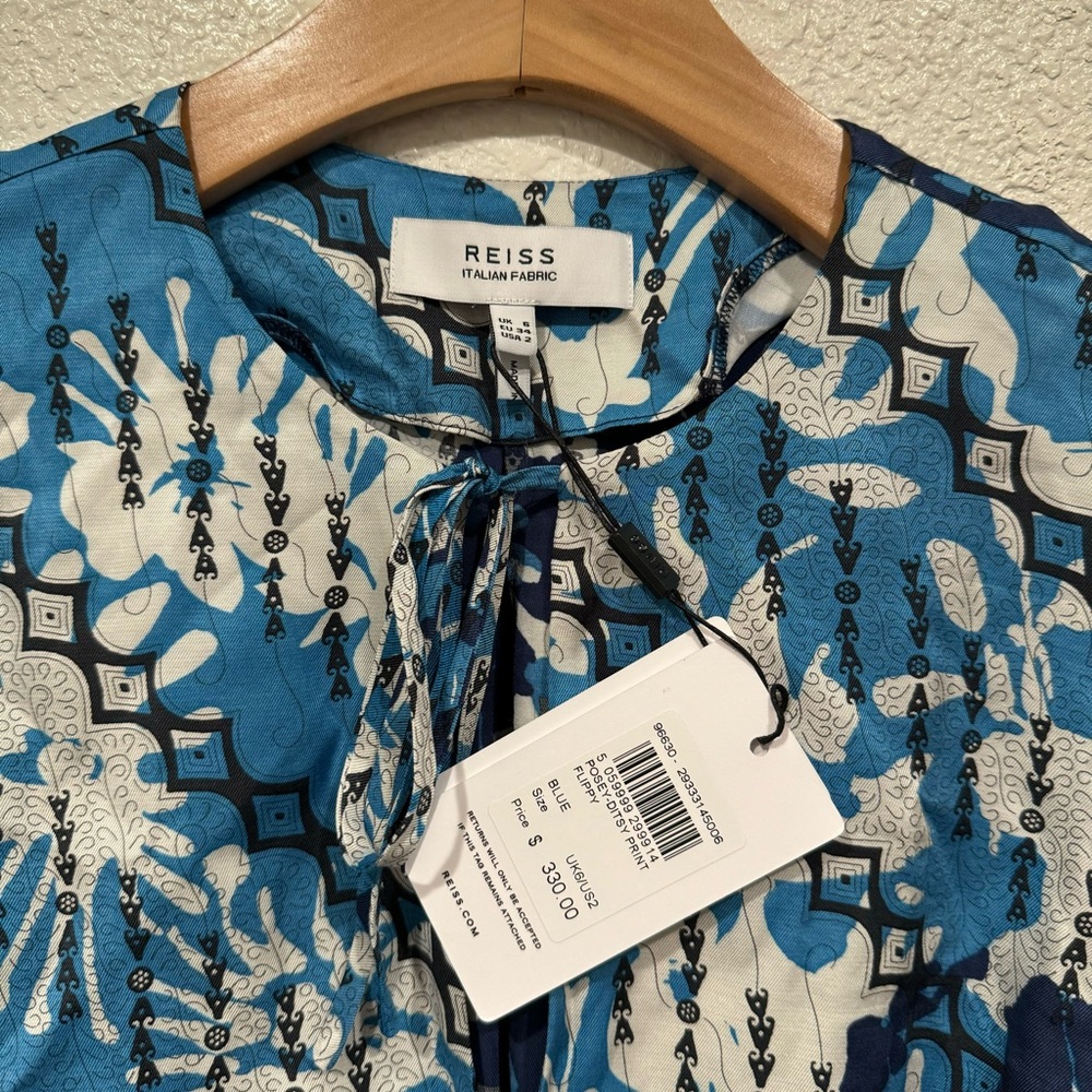 NWT reiss blue & white ditsy posey printed v neck short sleeve mini dress - Picture 6 of 10